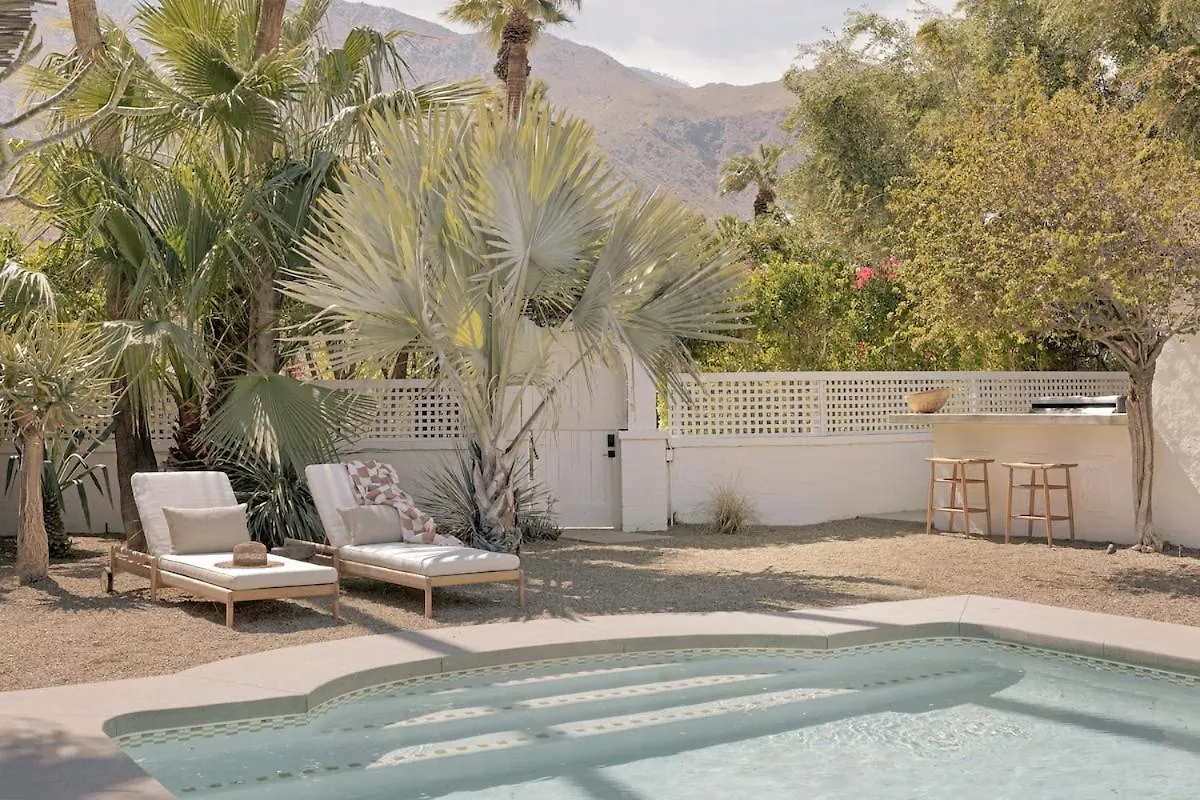 San Simian - Pool & Spa Central In Palm Springs ABD